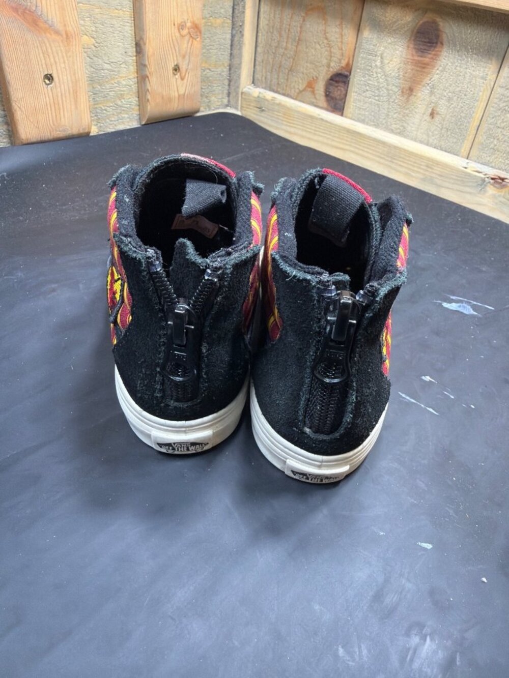 Vans Harry Potter Gryffindor Sk8-Hi Zip Toddler Boys Sneakers Size 9 US 25.5 EU! - Picture 4 of 11